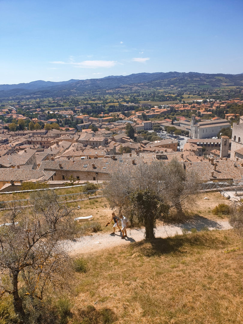 Blick auf Gubbio in der Region Umbrien.
